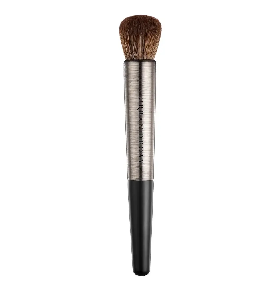 URBAN DECAY - OPTICAL BLURRING BRUSH F-105 FOR BLENDING AND DISTRIBUTION