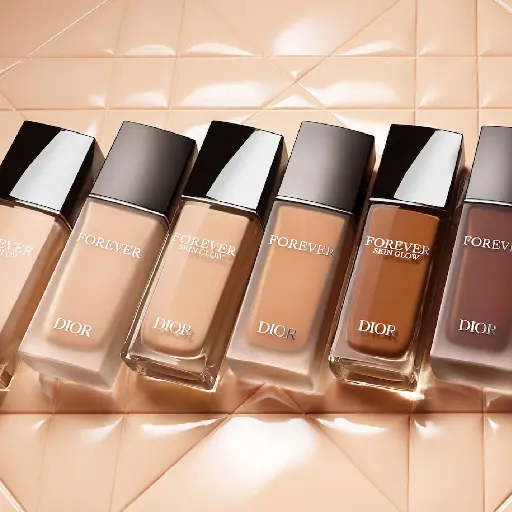 DIOR - FOREVER SKIN GLOW 24H WEAR RADIANT FOUNDATION 30ML