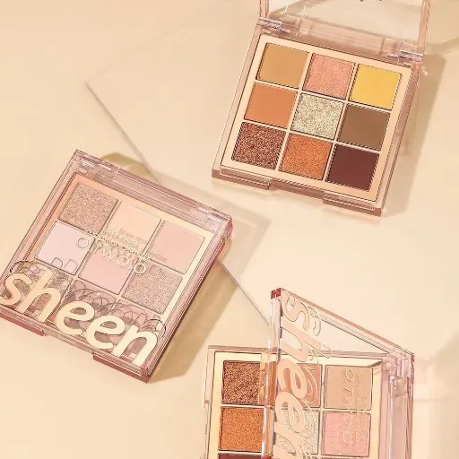 O.TWO.O - SHEEN LOVE MARK EYESHADOW PALETTE 10G