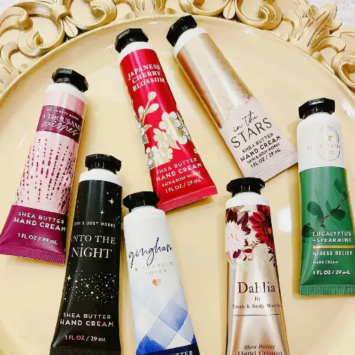 BATH & BODY WORKS - SHEA BUTTER HAND CREAM 29ML