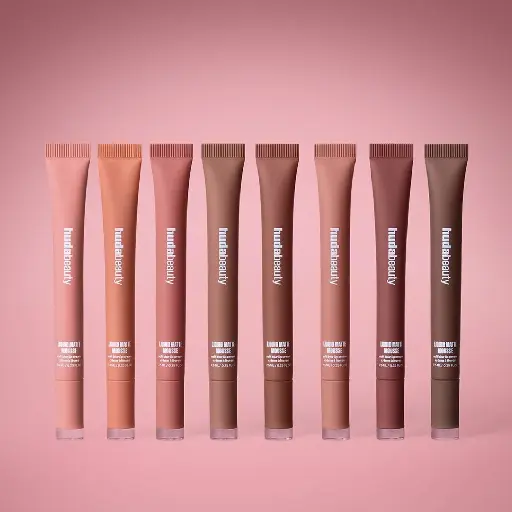 HUDA BEAUTY - LIQUID MATTE MOUSSE SOFT BLUR LIP CREAM 7.5ML