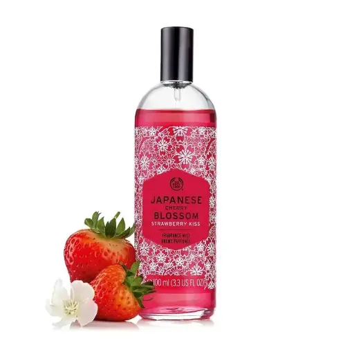 ذا بودي شوب - معطر جسم برائحة زهر الكرز الياباني والفراولة 100 مل